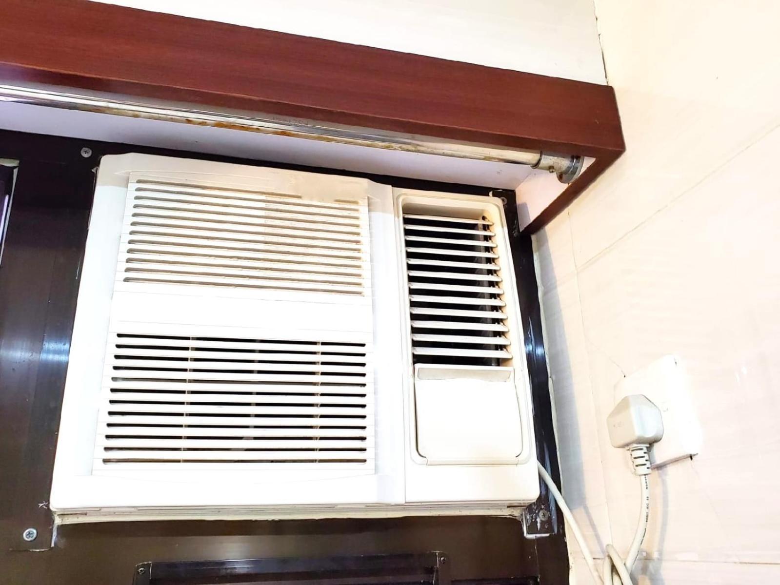 International Metro Guest House Hong Kong Bagian luar foto