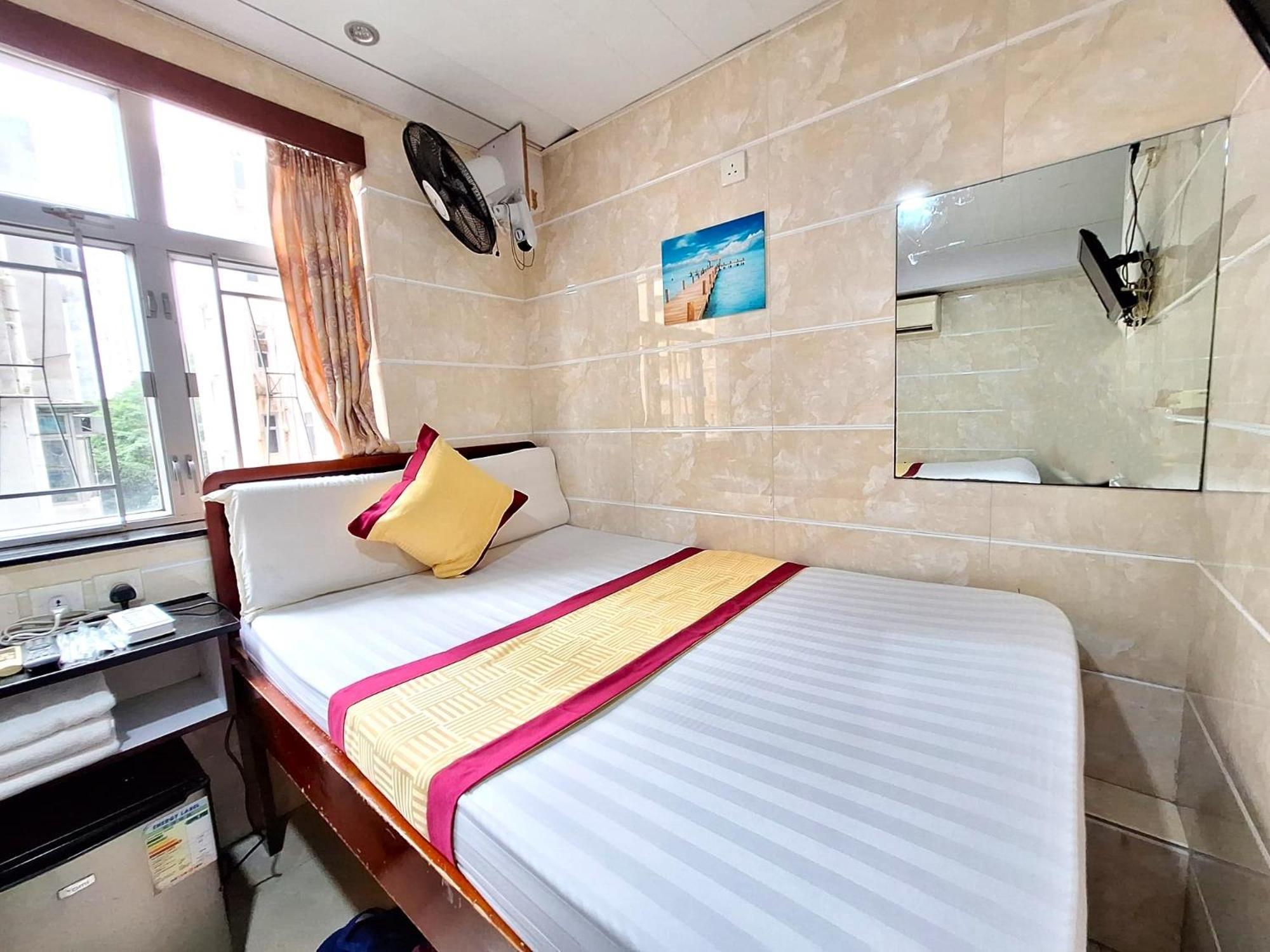 International Metro Guest House Hong Kong Bagian luar foto