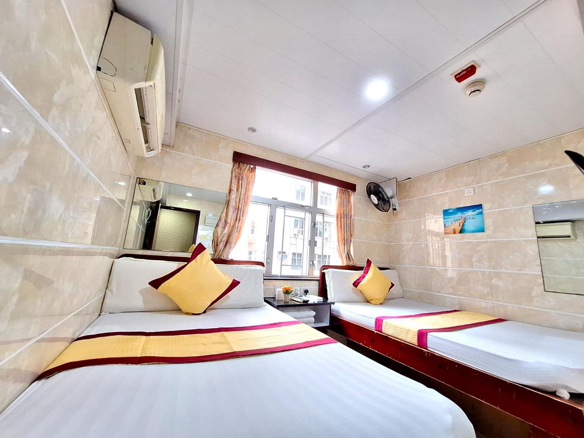 International Metro Guest House Hong Kong Bagian luar foto